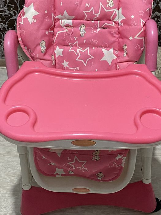 Детский стол для кормление