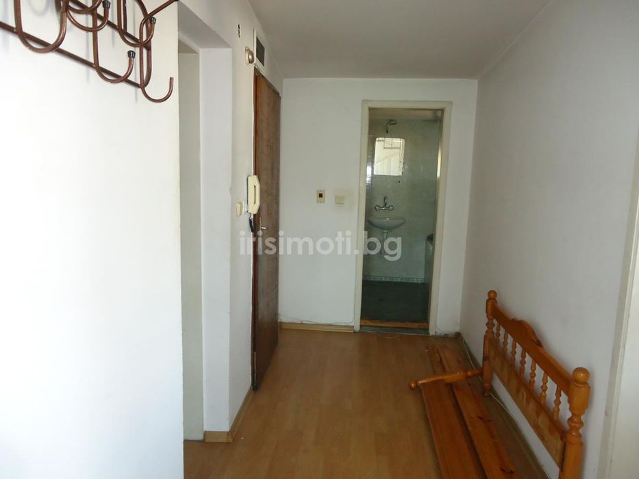 Продава се Тристаен апартамент в София, Център - 123 кв.м за 2196 €/кв.м - Снимка #3