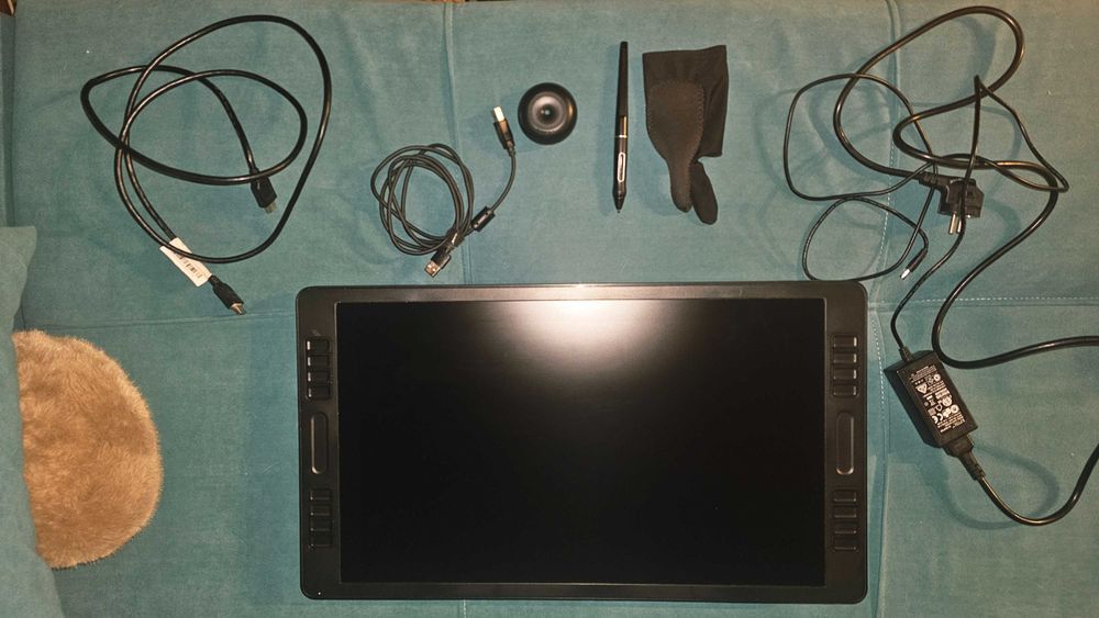 Графический планшет Huion Kamvas Pro 20.