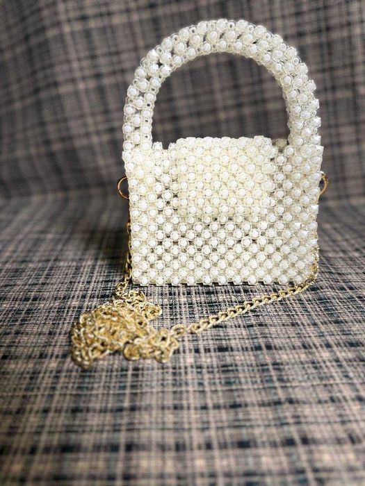 Sumka qolda yasalgan qol mehnati