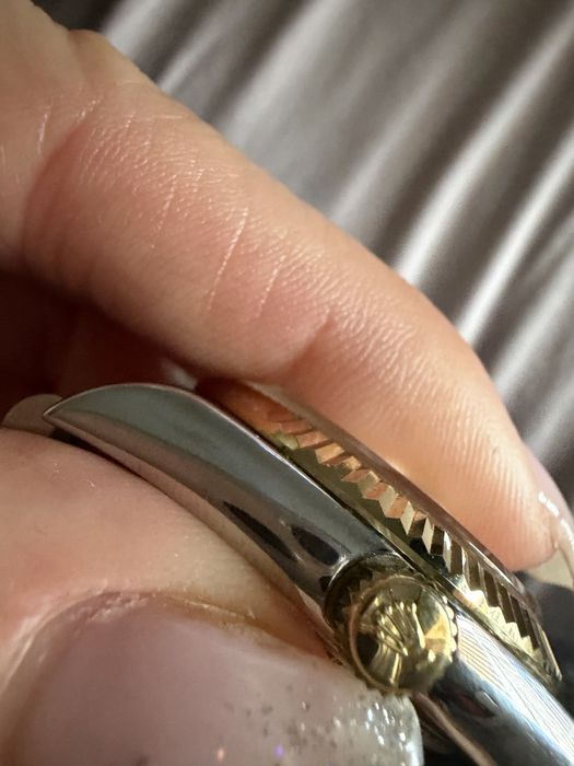 Rolex дамски  часовник ! Стеалотен