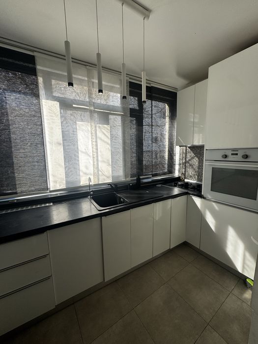 Inchiriere apartament central 3 camere