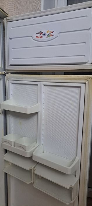 Холодильник  продам