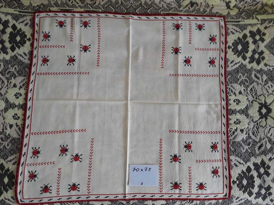 Продавам нови покривки,ръчно изработени