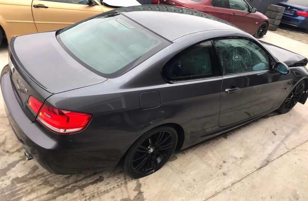 Dezmembrez BMW 335d doar 77.000 mile E92 Bi-turbo 286cp,M pack,recaro