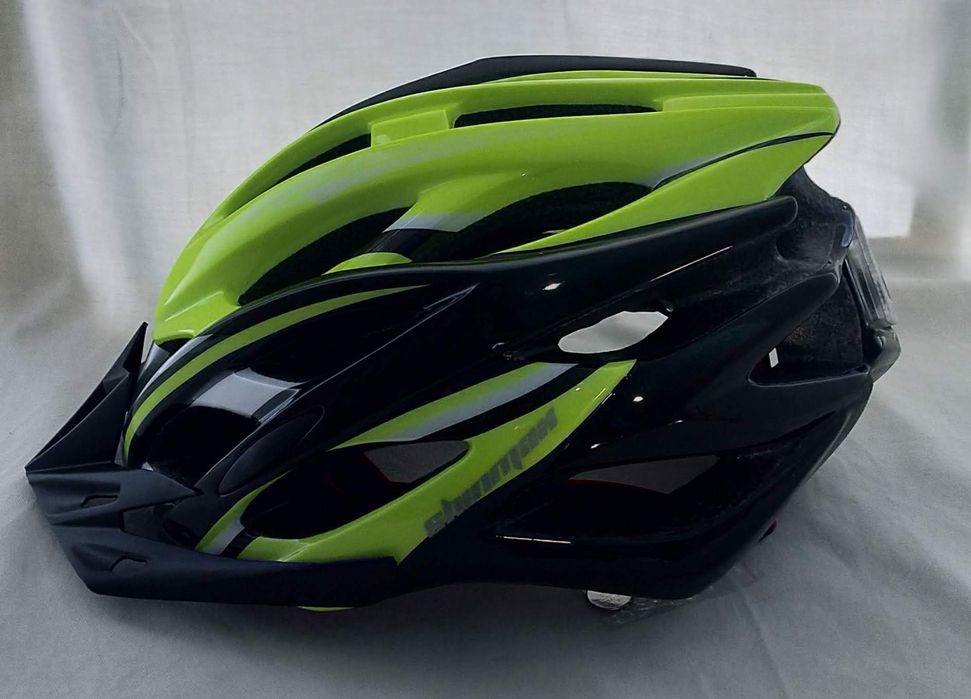 Велосипедные каски. Вело шлем. Каски. Шлем. Велосипеды. Велоспорт.