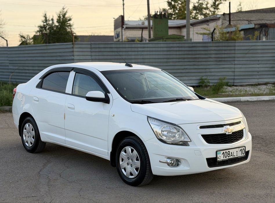 Chevrolet Cobalt 2022; Автомат