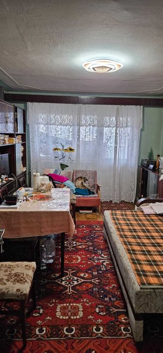 Intabulat, certificat energetic, liber,79mp, bloc din 1982,  etaj 1/4