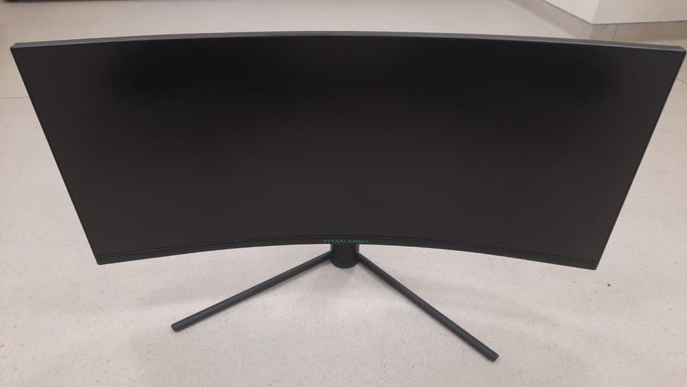 Монитор  Titan Army C34CHR