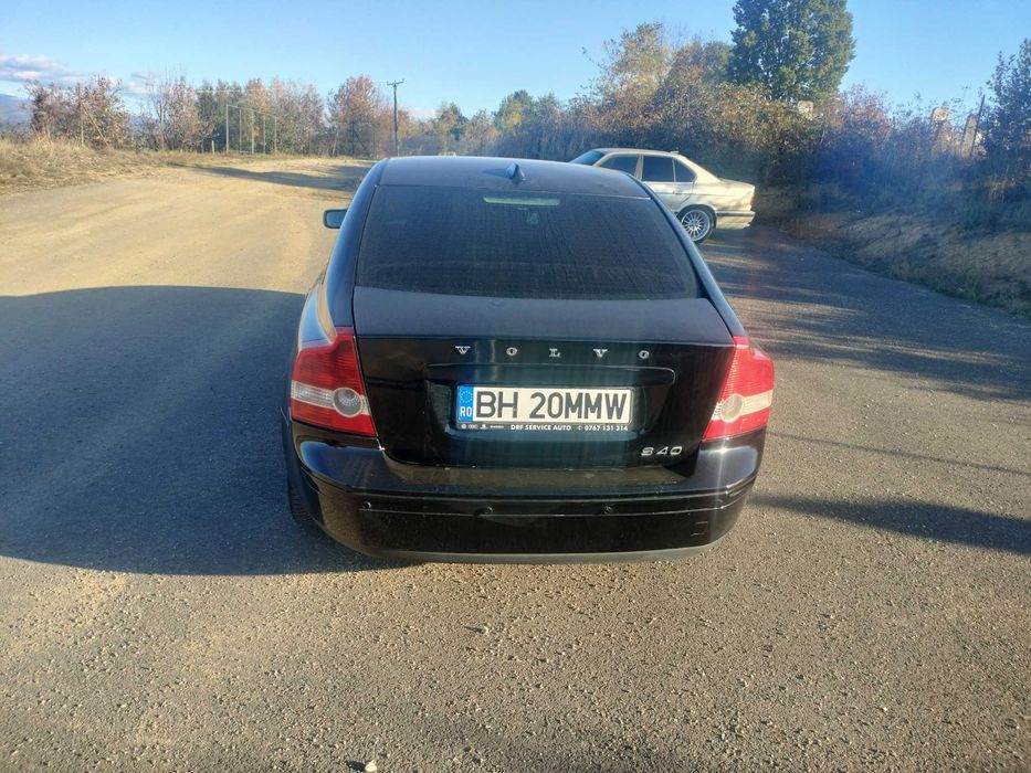 Vând autoturism Volvo S40  motor 1.6