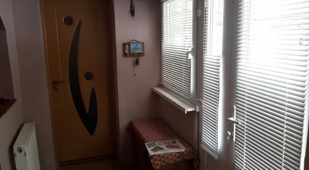 Proprietar,vând 2 case în aceeasi curte pe un teren de 952mp! - View 3