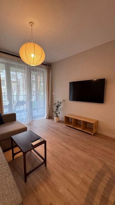 Дава се под наем Двустаен апартамент в София, Център - 63 кв.м за 797.64 € - Снимка #1