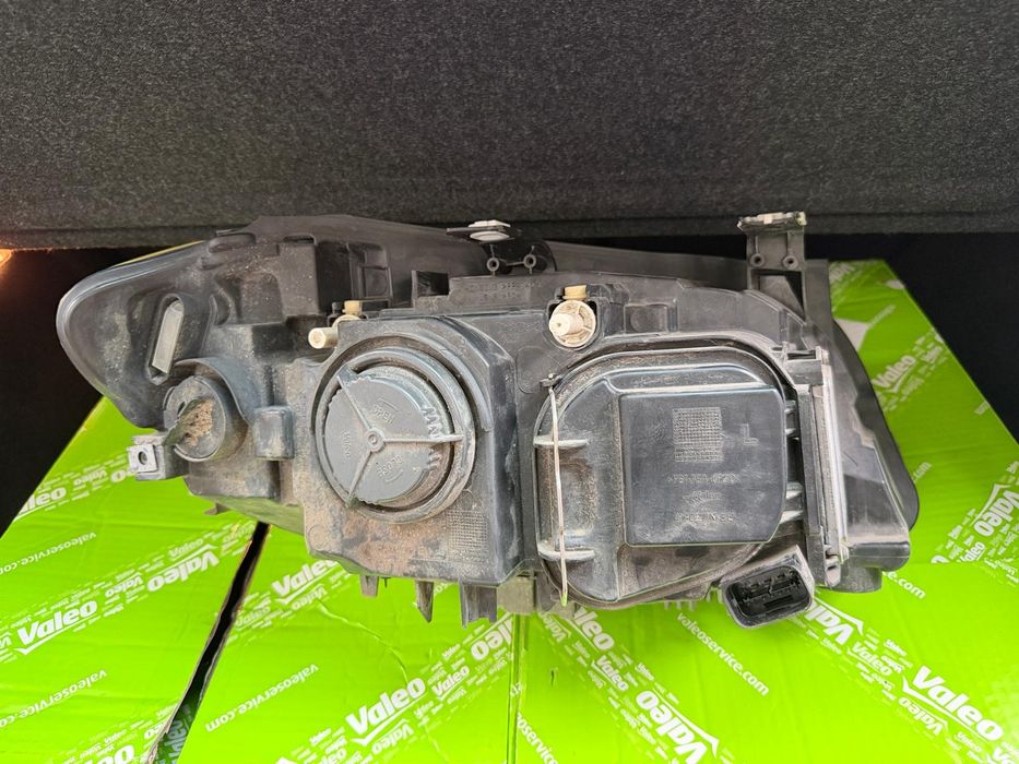 Set Faruri Bmw X1 2012 E84 Stanga Dreapta
