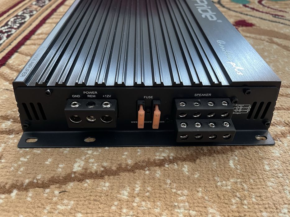 Продам авто усилитель