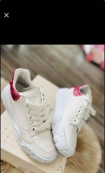 Adidasi damă mărimea 38 / Uk 5