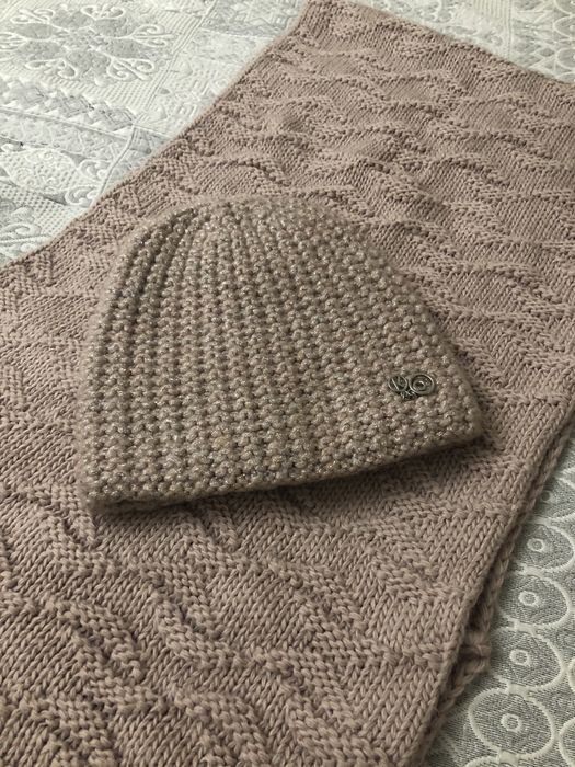 Продам шапку и снуд