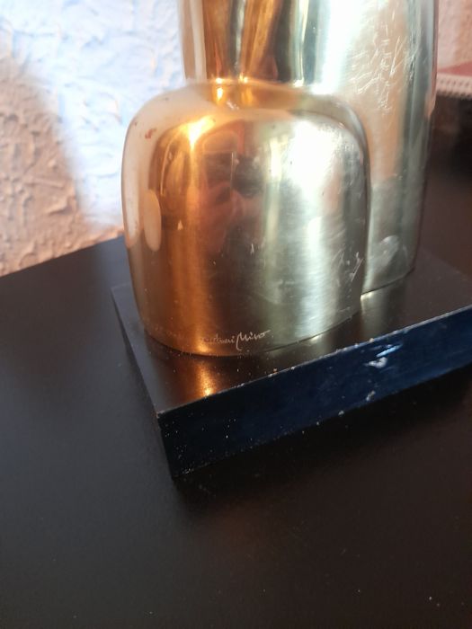 Статуетка  Antoni Miro Bravo