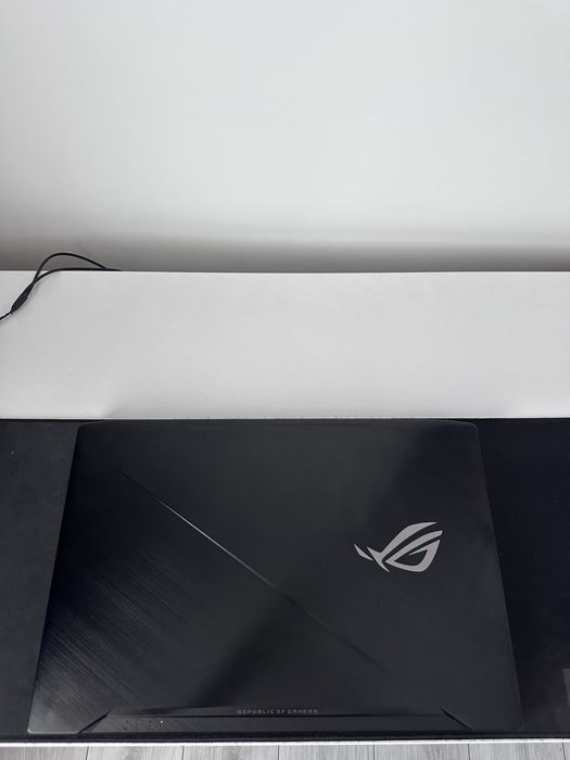 Vand Laptop Gaming Asus ROG