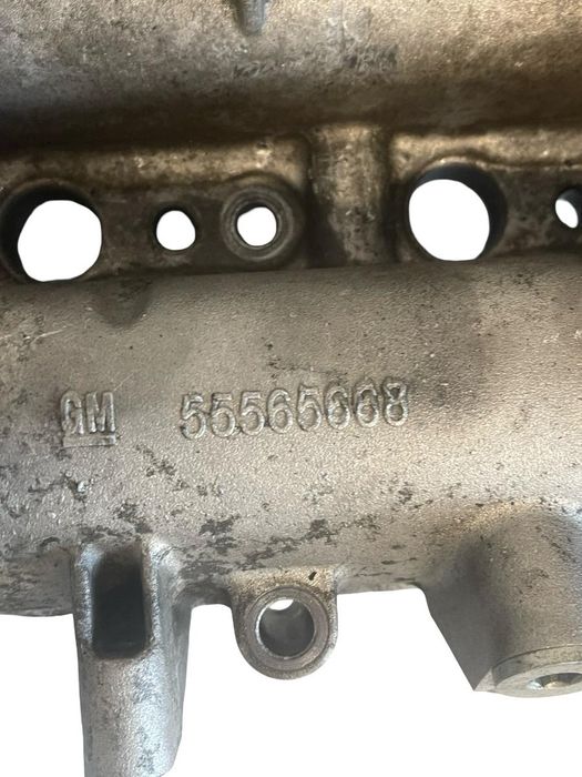 Capac Chiulasa Cu 2 Ax Came Opel Insignia A Country Tourer G09 2008 - 2017 2.0 Cdti A 20 Dt, A 20 Dtj 55565668