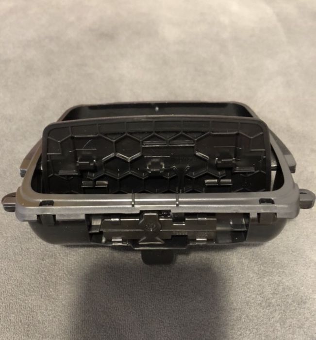 Scrumiera caseta consola centrala Bmw seria 5 F10 F11 F18