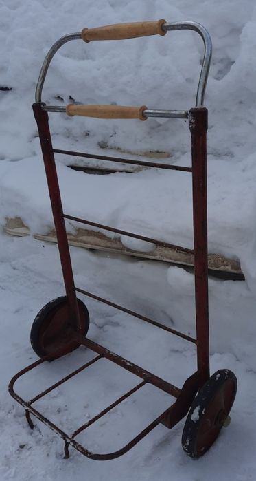 Тележки хозяйственные