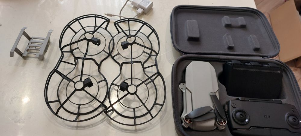 Дрон dji Mavic mini