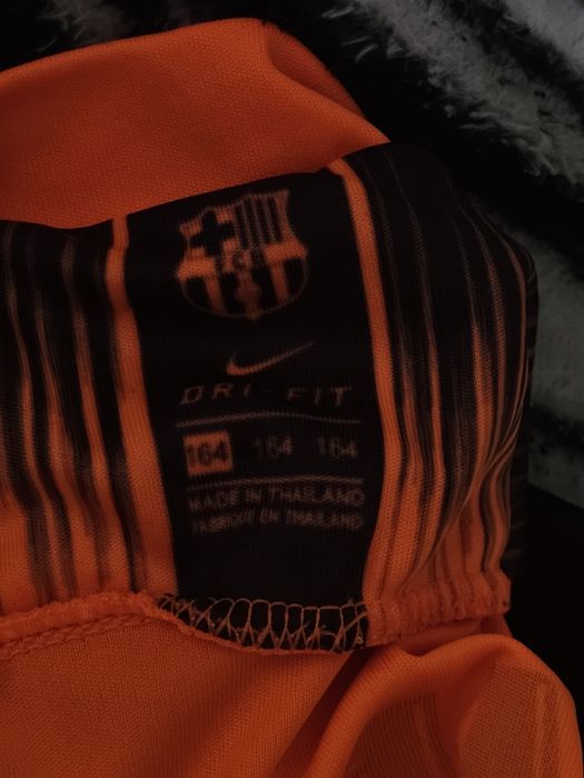 Tricou și pantaloni cu Messi-Barcelona Nike