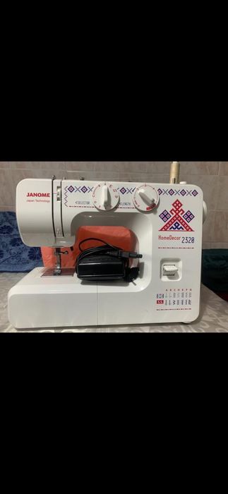 Швейная машинка Джаноме