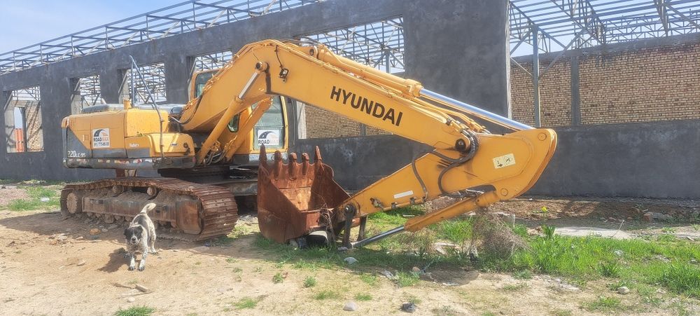 Аренда Экскаватор гусеничный