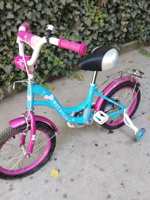 Детский велосипед для девочек 4-7 лет