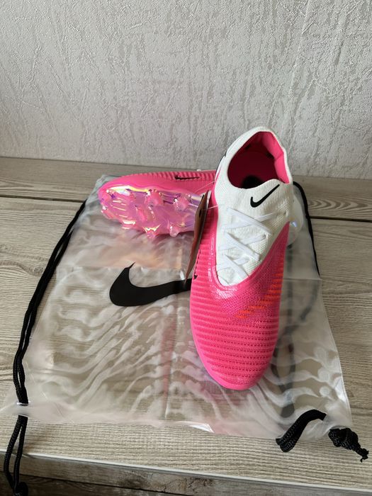 Nike Phantom 6 Low Elite FG.