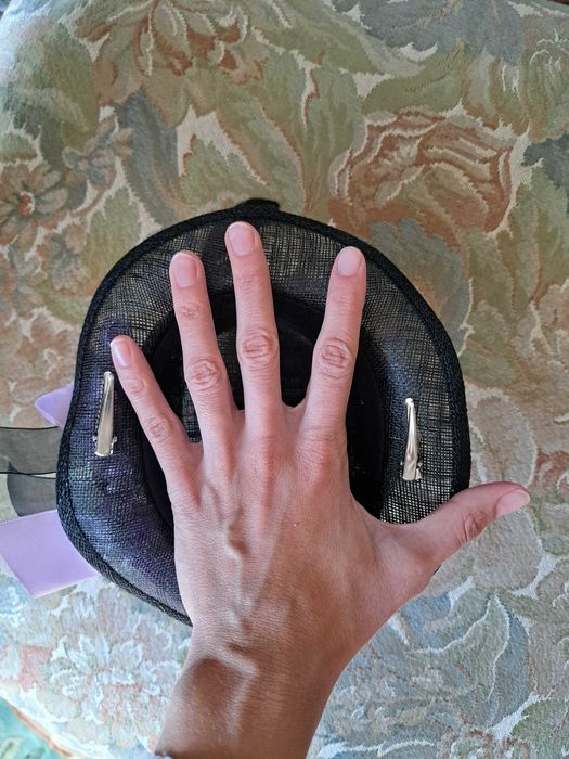 Аксесоар за коса с камея