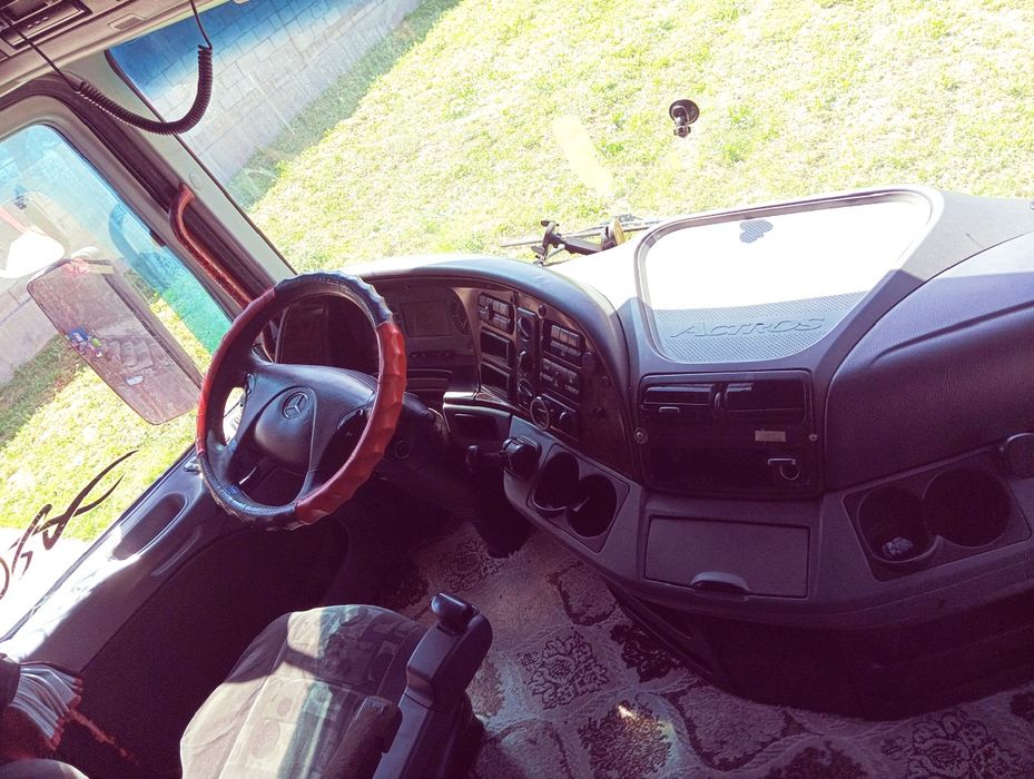 Mercedes actros 2003