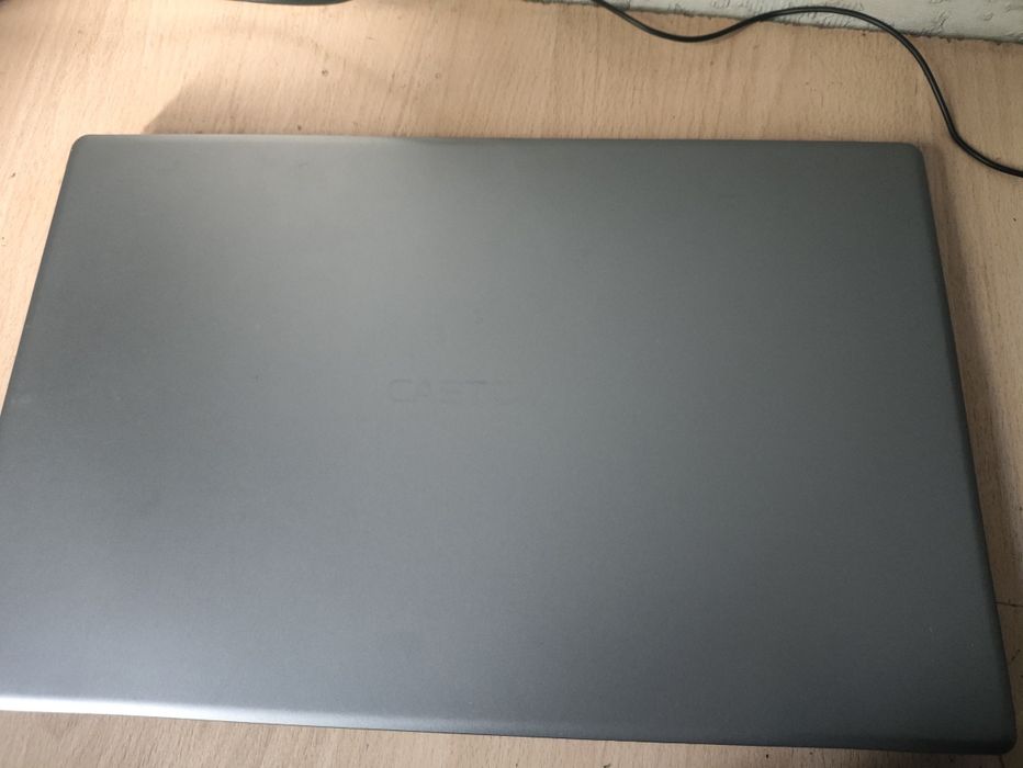 Ноутбук Castom GS-E200