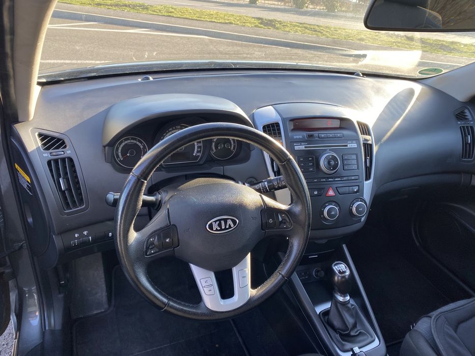 KIA Ceed break 2011