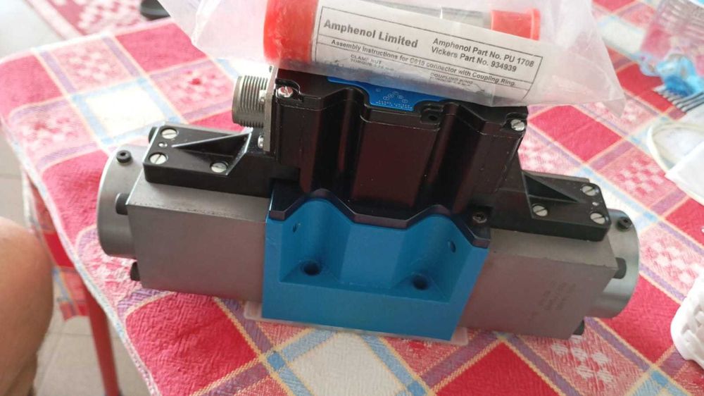Electrovalvola proportionala VICKERS KBDG4V
