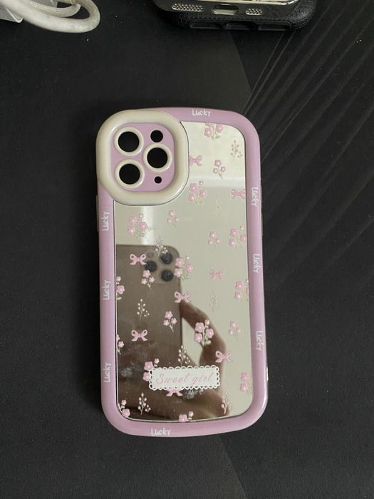 Разный чехлы от 11 iphone pro