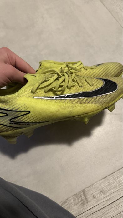 Nike mercurial yellow 41 номер