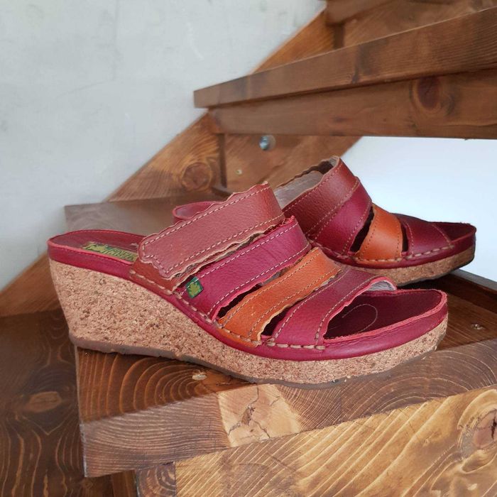 El Naturalista shoes