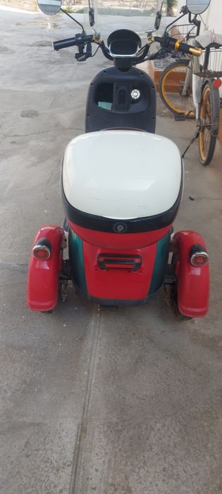 Электро скуттер..