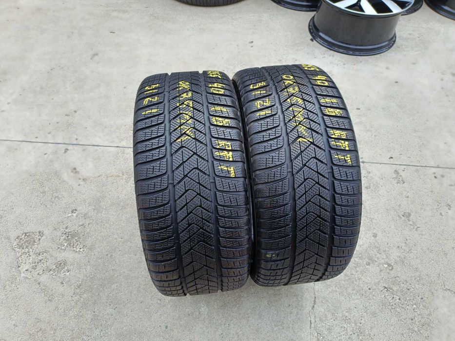 Doua anvelope iarna 255 40 18 pirelli sottozeo 3 run flat profil de 7,5 mm