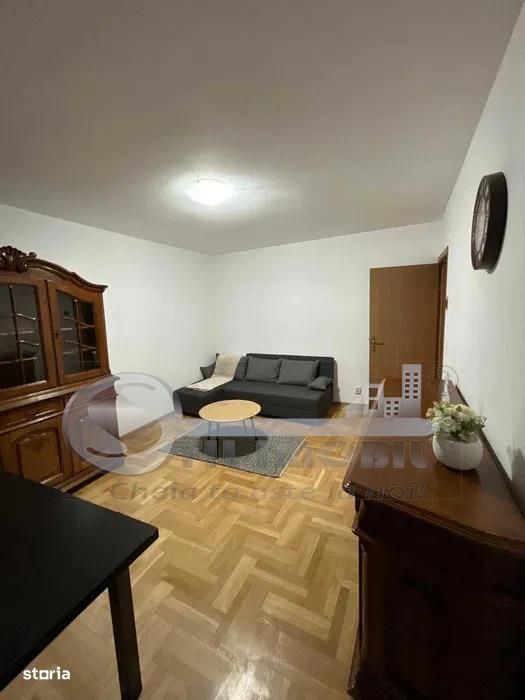 Apartament 2 camere – Bd. Independentei | ultracentral | centrala prop
