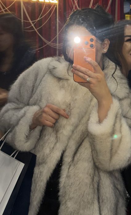 Шубки новые со скидкой