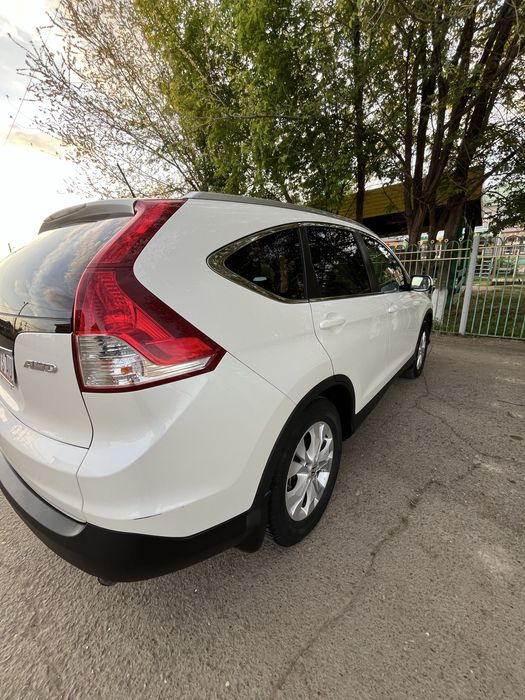 Продам Honda CR-V 2014 г