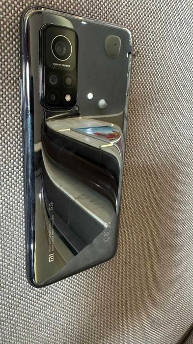 Xiaomi Mi 10T Pro с кутия и зарядно