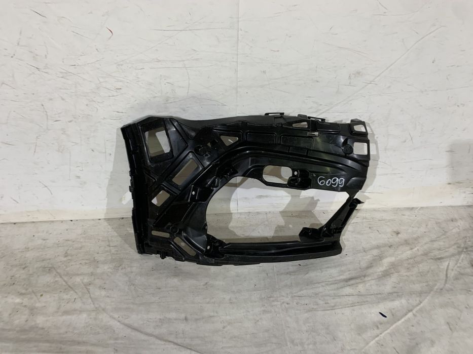 Suport bara fata dreapta, VW Golf 8, 2020, 2021, 2022, 2023, cod origine OE 5H0807724K.