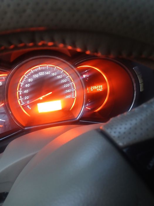 Продавам Нисан Мурано 2.5 TDI