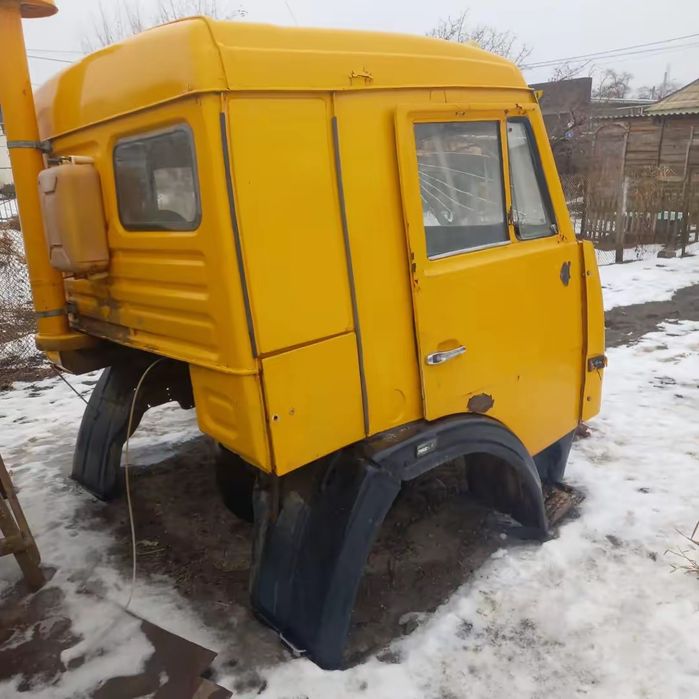 Кабина Камаз с спальником