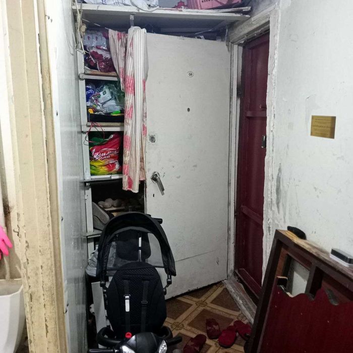 Шодлик масжид якинида 2 хонали 3 хонага мосласа булади