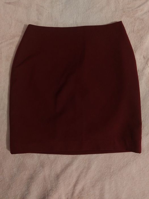 Продам одежду платья и юбки